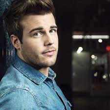 Jackie Lee's back: Alcoa native regains footing in competitive world of  country music