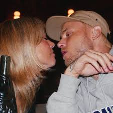 Kasey Culver's Instagram, Twitter & Facebook