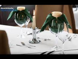 'rose im glas' für valentinstag. Servietten Falten Rose Elegante Tischdeko Von Hotelwasche Erwin Muller Youtube
