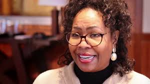 Tracey Neale's Instagram, Twitter & Facebook