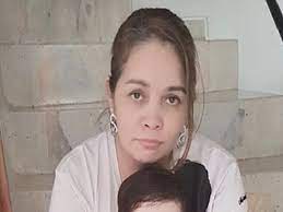 Jessi uribe y yeison jimenez piden ayuda para regresar a colombia. Estamos Muy Tristes Esposa De Jessi Uribe Y Sus Hijos Por Muerte De Su Perro Cosmo Tubarco Noticias