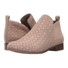 Try our free drive up service, available only in the target app. 15 Best Shoes For Bunions Cute Comfy Options 2020 Heavy Com