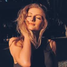 Ben Creel (@benjidawhale)