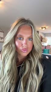 Discover Your New Look with Bronde Hair