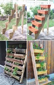 Diy Ideen Zum Bau Eines Vertikalen Gartens Fur Kleine Raume Garden Decorations Gardendesign Vertikaler Garten Bepflanzung Pflanzideen