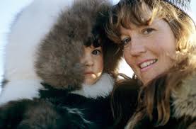 Kari Herbert exploring creativity through mindfulness and essential oils — KARI  HERBERT