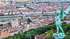 Lyon is the second largest city in france and situated on the confluence of the rivers saône and for urban transport enthusiasts, lyon offers virtually all existing modes: Five Reasons To Live In Lyon France Ft Property Listings