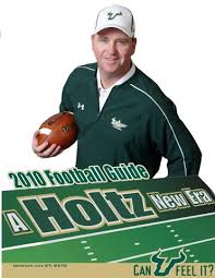 2010 USF Football Guide by USF Bulls Athletics