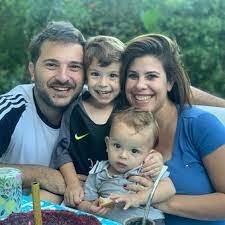 Diego brancatelli hizo la denuncia después de recibir un mensaje que decía que su hijo estaba rico y que se querían c. Diego Brancatelli Confirmo Que Su Esposa Tiene Coronavirus Es Una Situacion Muy Dificil Para Nuestra Familia Y Nuestras Vidas