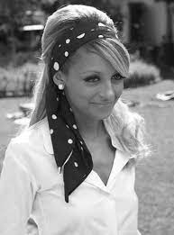 60 S Chic Disco Hair Scarf Hairstyles Vintage Hairstyles