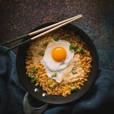 While the water is coming to a boil, go ahead and get your eggs beaten into a bowl like how you would prepare scrambled eggs. How To Microwave Ramen With Egg Microwave Meal Prep