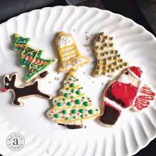These brightly decorated delights are typically sugar cookies. 100 Easy Christmas Cookies A Musing Foodie