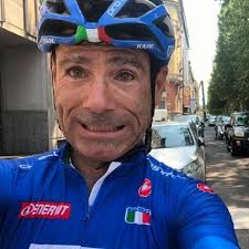 Una chiacchierata ricca di consigli, aneddoti, spunti sulla gf internazionale per eccellenza, una classica che ogni appassionato dovrebbe fare almeno una volta nella vita. Il Ct Azzurro Davide Cassani Racconta La Gita In Bicicletta In Brianza E Non Sono Neanche Morto Cronaca Monza