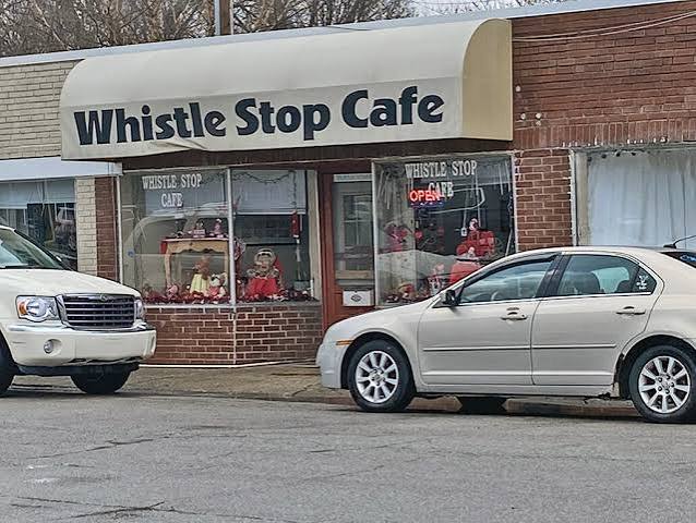 Railroad won't derail Whistle Stop Cafe – Ripley Publishing Company, Inc.