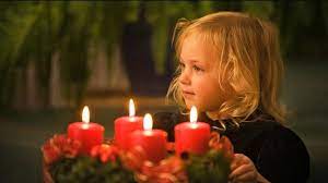 Später stellten sich die menschen kleinere die tradition des adventskranzes erfreut sich in einigen deutschen und österreichischen gegenden besonderer beliebtheit. Die Geschichte Des Adventskranzes Mdr De