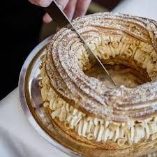 Alain Ducasse On Instagram Benoit Paris Vous Propose De Re Decouvrir Un Grand Classique Le Paris Brest Dans Une Version Xxl La Food Alain Ducasse Cravings