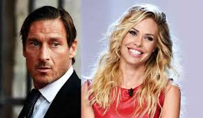 Con tanto di figli al seguito. Ilary Blasi Mentre Francesco Totti Esordisce In Un Reality Lei Si Dedica Ai Figli A Tempo Pieno E Pensa In Grande Vorrebbe Sbarcare Al Cinema Controcopertina Com