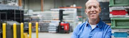 Hours including holiday hours and black friday information. Giant Eagle Careers Who We Hire Warehouse Transportation