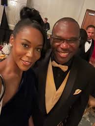 Last night, I attended the inaugural United Negro College Fund (UNCF)  Mayor's Scholarship Ball. UNCF is the nation's largest minority education  organization that supports students' education and development through  scholarships, supports member