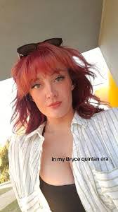 Mia Sharpe's Instagram, Twitter & Facebook