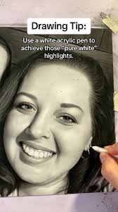 Drawing Tips: Using a White Acrylic Pen for Pure White Highlights