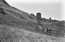 It was a belief amongst ancient polynesians that the carved stones and the wooden objects have a magical essence in them known as mana when they are correctly made and ritually formulated. Easter Island Moai Article Polynesia Khan Academy