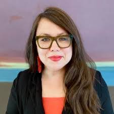 Emily Crews's Instagram, Twitter & Facebook