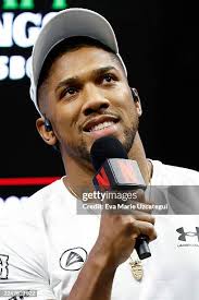 28 Photos & High Res Pictures