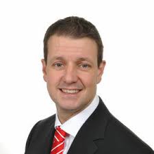 Pierre Müller: Bankberater in Worms