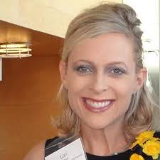 Lori Kraus (@ann26dj)