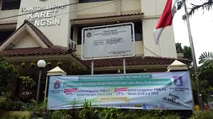 Kelurahan Karet Tengsin Spanduk Penghapus Beri