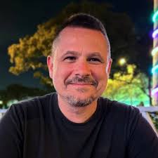 Connect the dots, go the extra mile. Introducing this year's final edition  of Unreasonable Hospitality Out in the World, this one submitted by Chrissa  Freese of Indianapolis, Indiana. Thanks to…