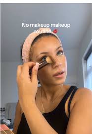 Sienna Terrier Makeup