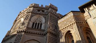 15.183 opiniones y 9.825 fotos de viajeros, y los precios más baratos para 162 hoteles en zaragoza, provincia de zaragoza, españa. La Seo Oder Kathedrale San Salvador In Zaragoza Spain Info Auf Deutsch