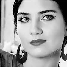 عود نفسك على التجاهل ليس كل ما يقال يستحق الرد Tubabustun Official Tubabuyukustun Tubabuyukustun Tuba Buyukustun Tuba Buyukustun Suhan Kara Para Ask