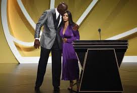 Kobe bryant was born in philadelphia on august 23, 1978. Vanessa Bryant Delivers Emotional Hall Of Fame Speech For Kobe The New York Times