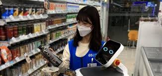 The gs25 employee will greet each and every customer in korean in line with its #bringyoutokorea experience. South Korean Convenience Store Chain To Offer Robot Delivery Upi Com