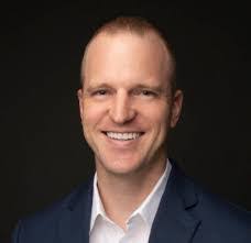 Aaron Gabbart's Instagram, Twitter & Facebook