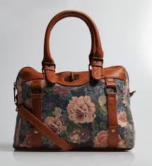 Gul Desenli Lcw Cantasi Canta Canta Modelleri Cantalar