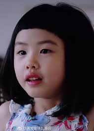 Debbie Wong (黄莺)