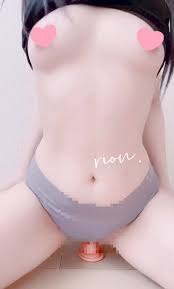 悩殺膝立ちで下着姿で 電マオナニー