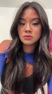 Leanne Henry's Instagram, Twitter & Facebook