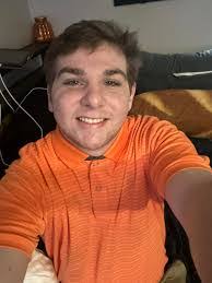 Jennifer Vanmatre's Instagram, Twitter & Facebook