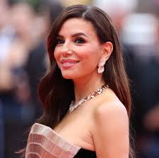 Emma Watson si è laureata alla Brown University: il selfie su Twitter