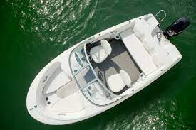 Boat Surveyors A Buyer S Guide To Boat Surveys And Marine Inspections Boat Trader Blog