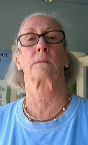 Laura Knowlton's Instagram, Twitter & Facebook