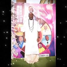 Dr.Azemhe Azena,* visited the palace of Ohen of Amufi community. (Dr.Azemhe  Azena) encouraged the people of Amufi, to come out in mass and vote NNPP.  The Ohen of Amufi, declared his support