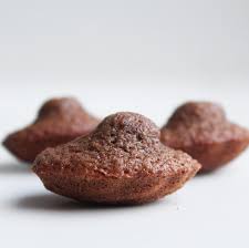 Celine D On Instagram Mini Madeleine Tout Choco La Recette Vous Tente Bonne Soiree Madeleine Chocolat Foodphoto Choco Desserts Madeleine