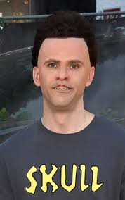 I knew I recognized him from somewhere. (Bob Brewster, the hack priest in  the sopranos)