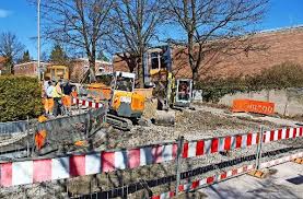 Reservieren sie tische in restaurants und lesen sie bewertungen. Bauarbeiten In Stuttgart Plieningen Paracelsusstrasse Ist Teilweise Gesperrt Plieningen Stuttgarter Zeitung